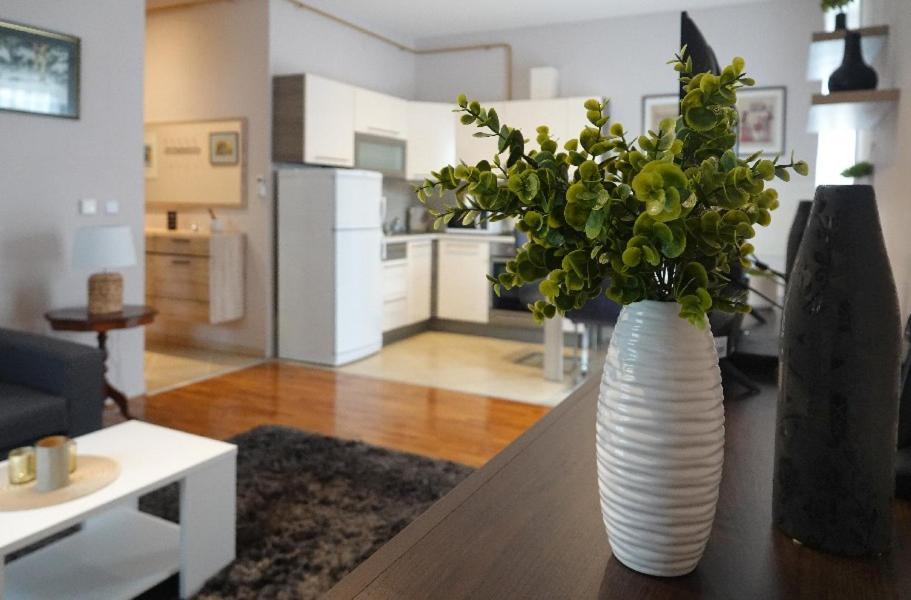 Apartman Gundulic Vinkovci Exterior photo