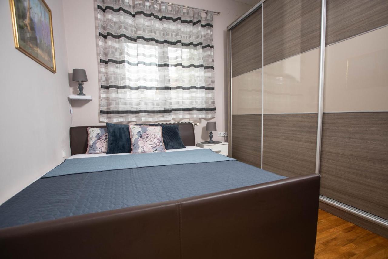 Apartman Gundulic Vinkovci Exterior photo